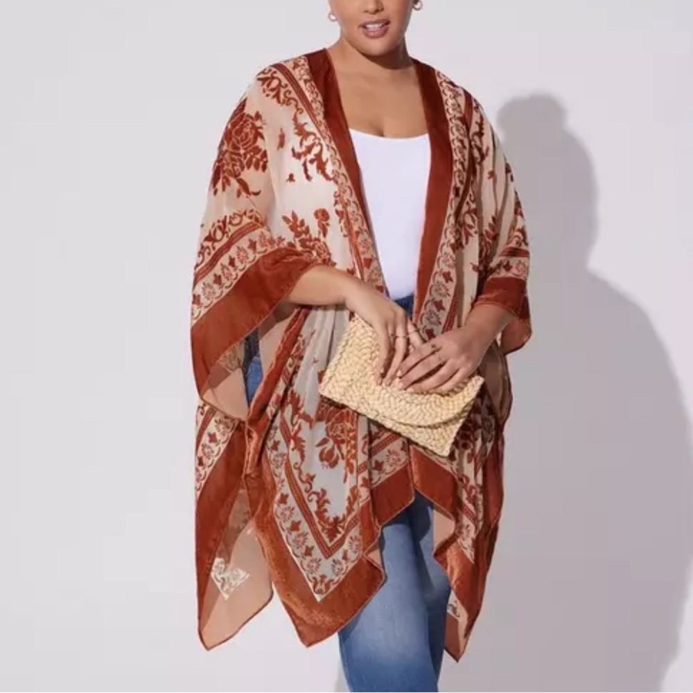 Torrid Light brown Velvet Burnout Ruana Cardigan Women's One Size NWT